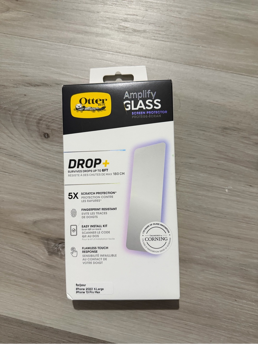 OtterBox Amplify Glass Screen Protector - White & Black Packaging